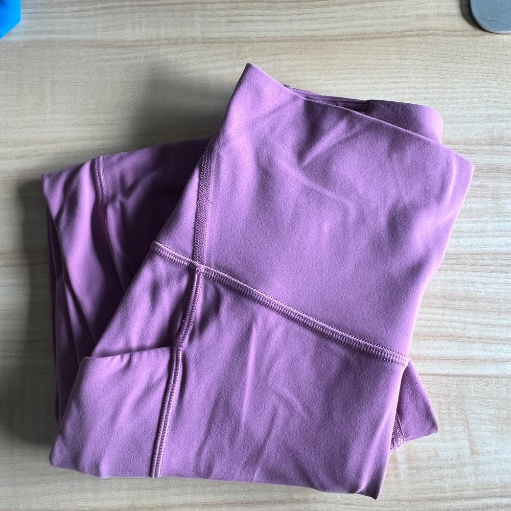 Lululemon Align High-Rise Pant with Pockets 25" in Velvet Dust size 4